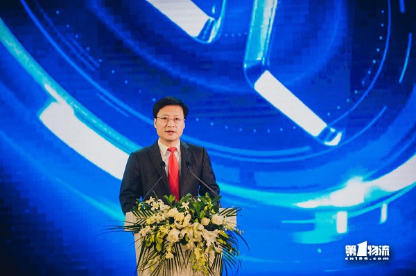 智能科技閃耀   福田輕型商用車(chē)構(gòu)劃嶄新藍(lán)圖